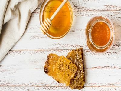 مشخصات عسل کنار درمانی